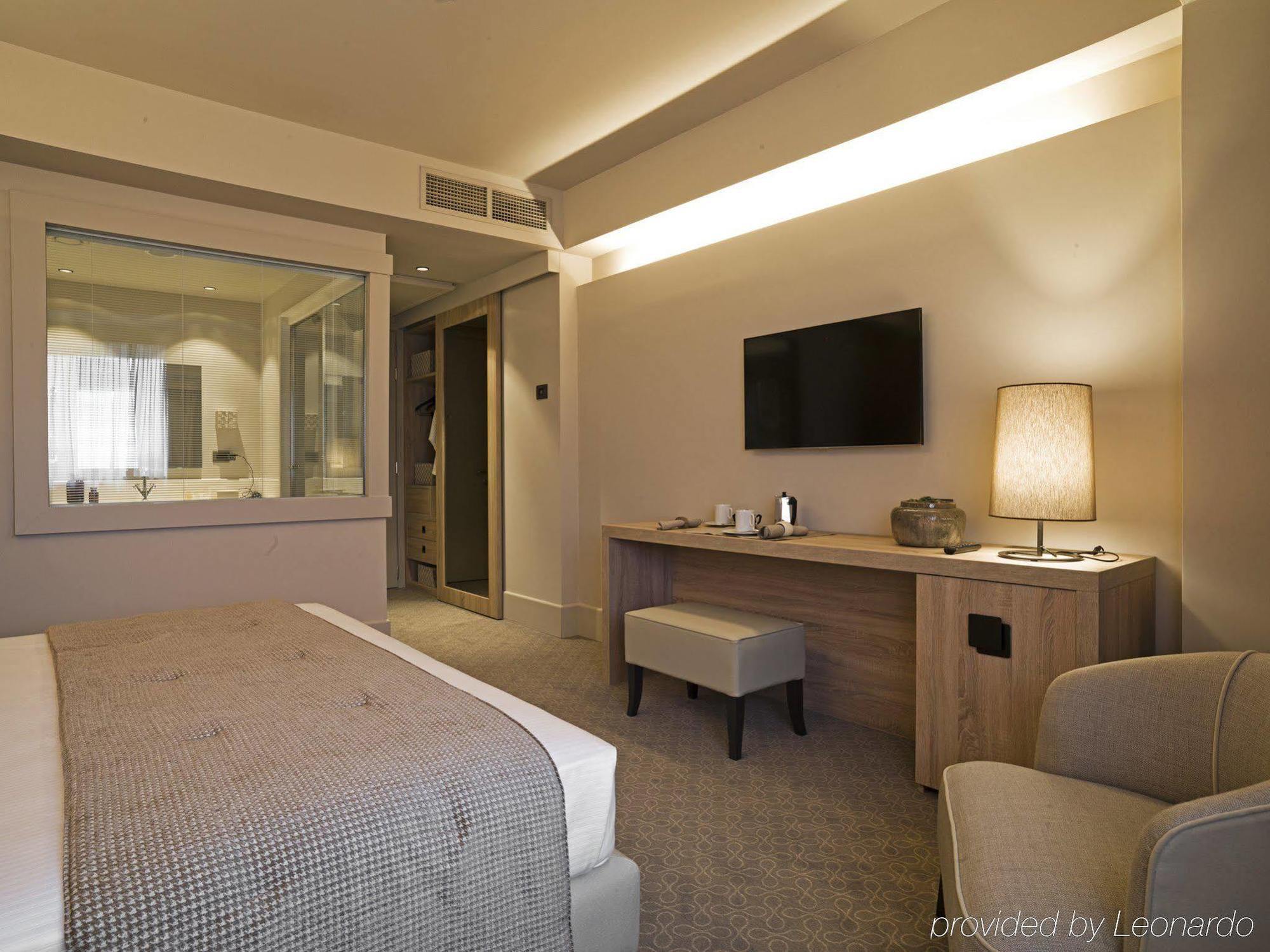 A.Roma Lifestyle Hotel Exterior photo